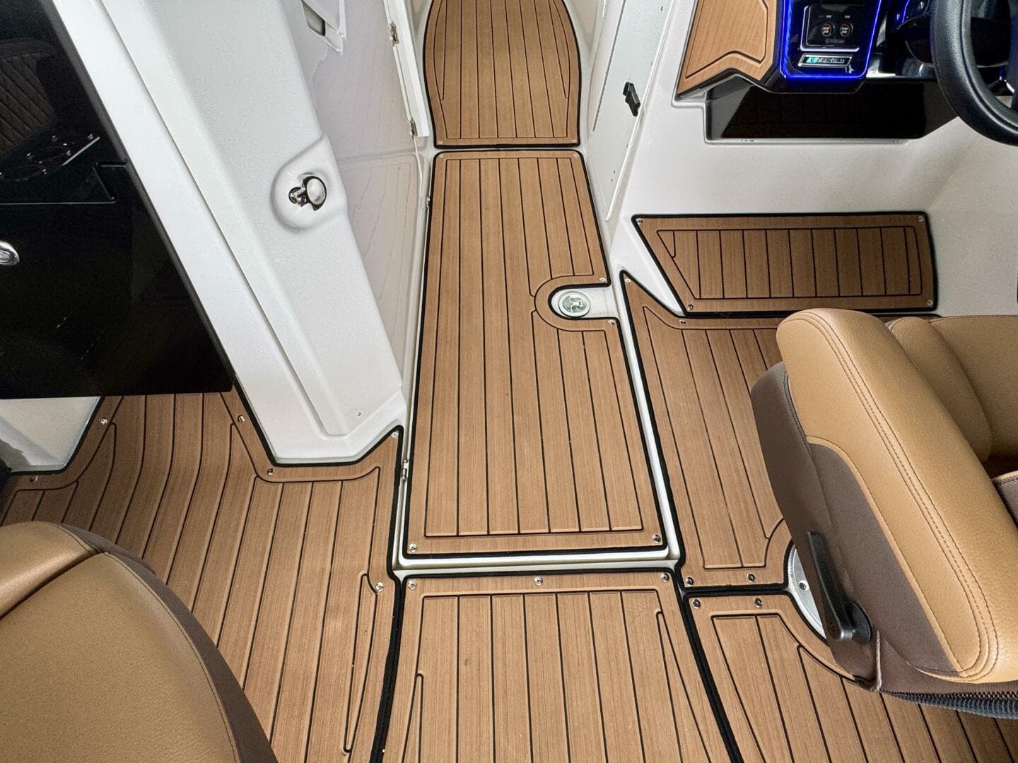 2024 Yamaha Boats 252 SD — photo 64