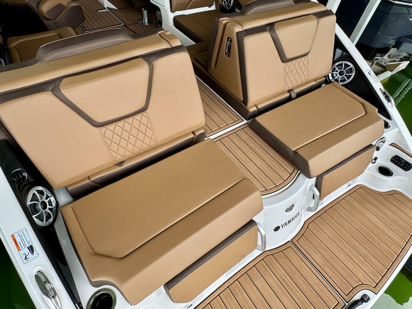 2024 Yamaha Boats 252 SD — photo 21