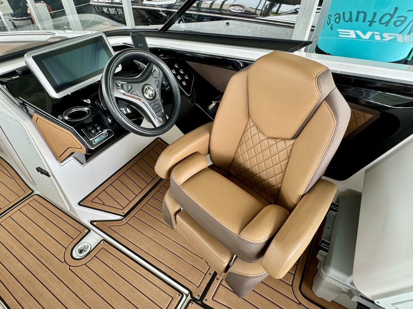 2024 Yamaha Boats 252 SD — photo 42