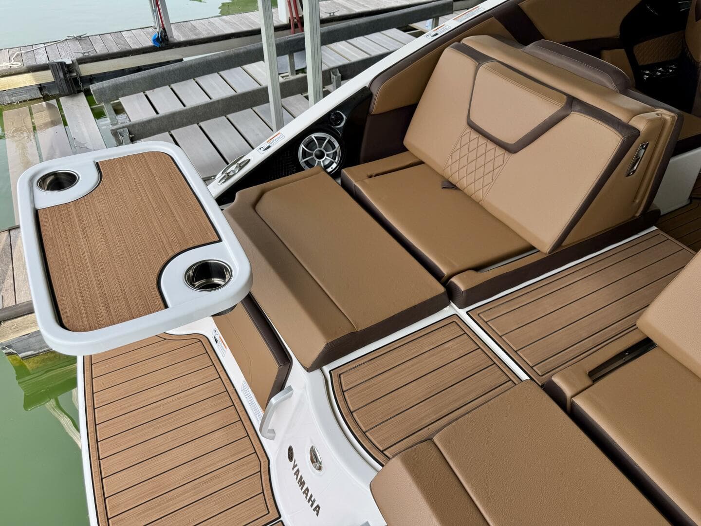 2024 Yamaha Boats 252 SD — photo 31