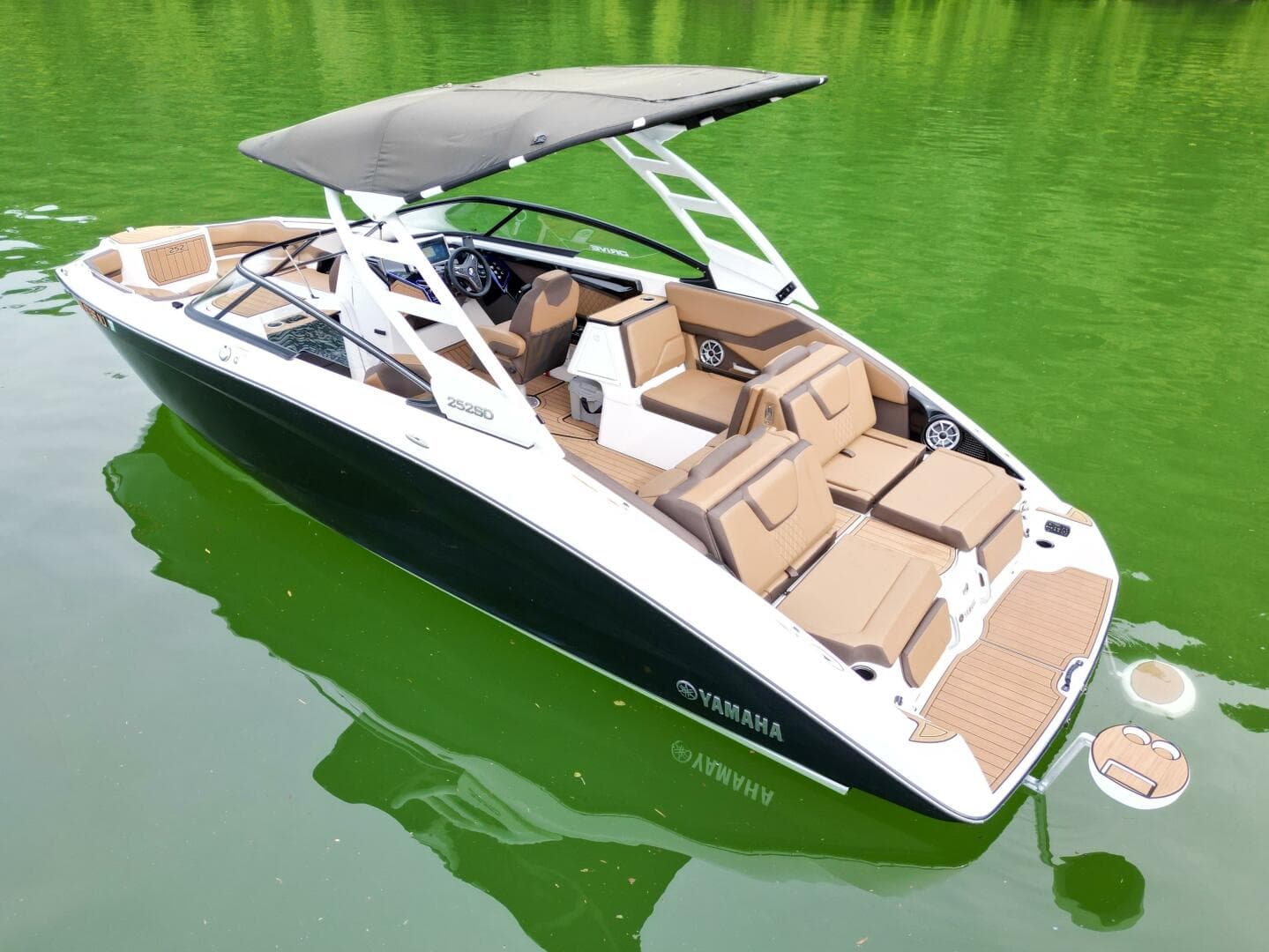 2024 Yamaha Boats 252 SD — photo 4