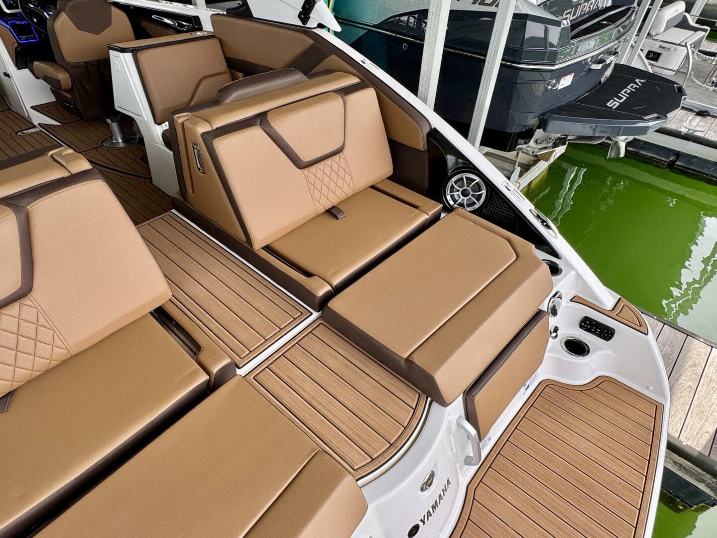 2024 Yamaha Boats 252 SD — photo 29