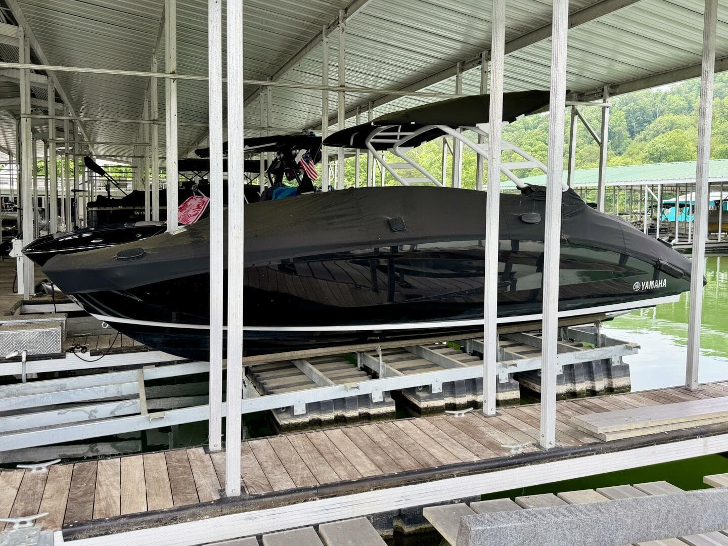 2024 Yamaha Boats 252 SD — photo 132