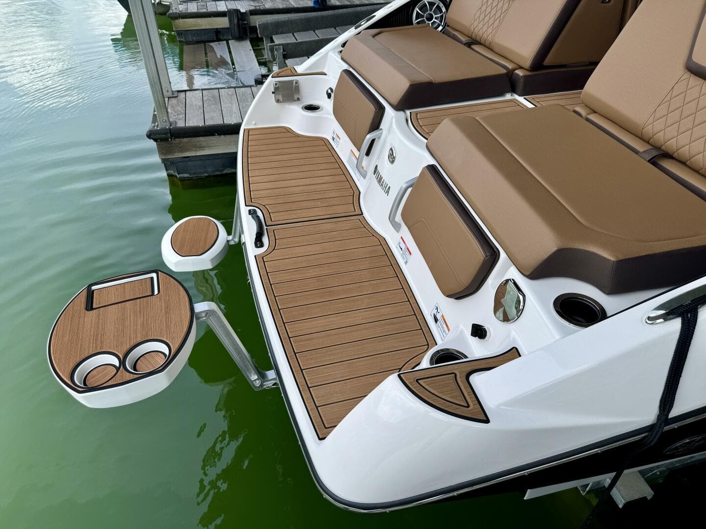 2024 Yamaha Boats 252 SD — photo 101