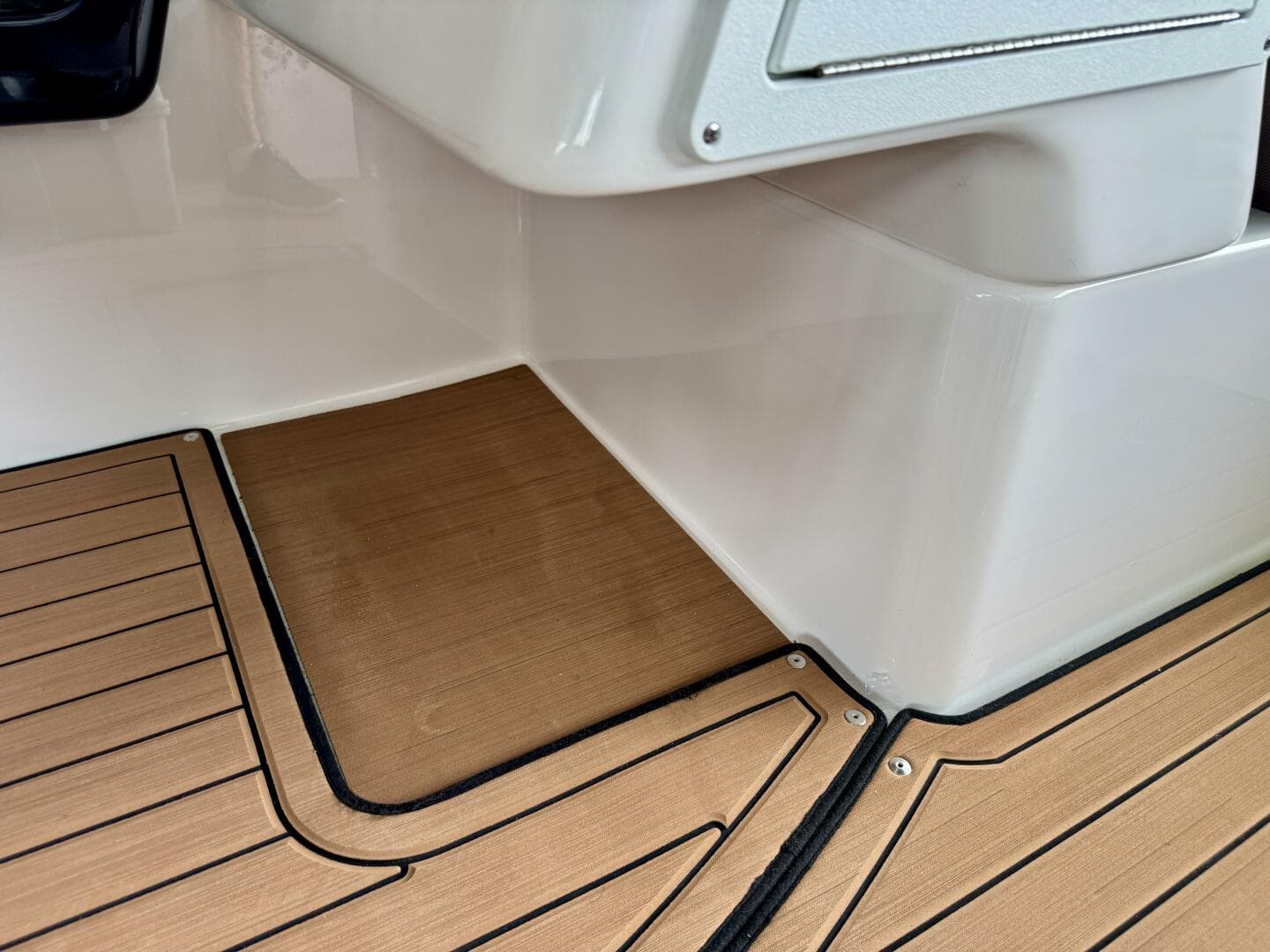 2024 Yamaha Boats 252 SD — photo 87