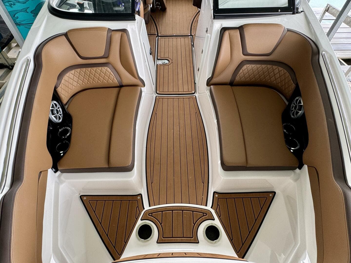 2024 Yamaha Boats 252 SD — photo 72