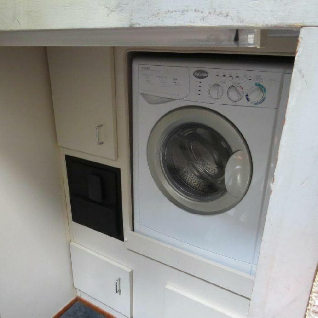 1997 Mainship 47 — photo 54