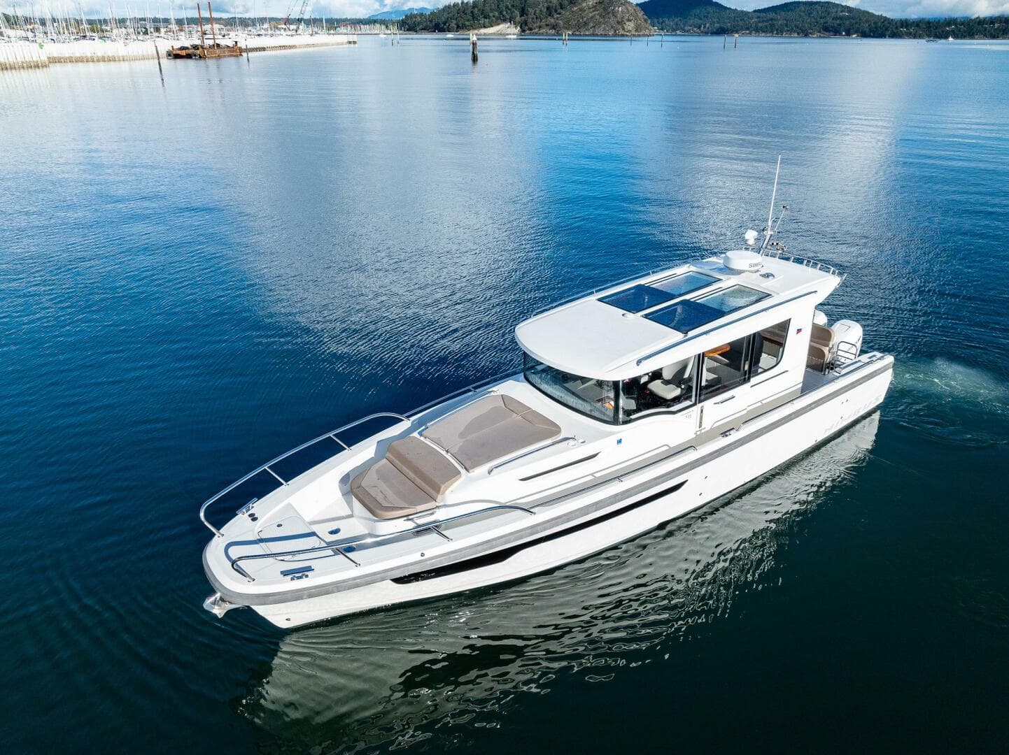 2021 Nimbus C11 — photo 7