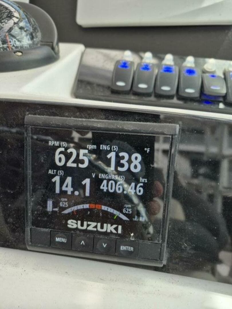 2004 Pro-Line 33 Walk — photo 17