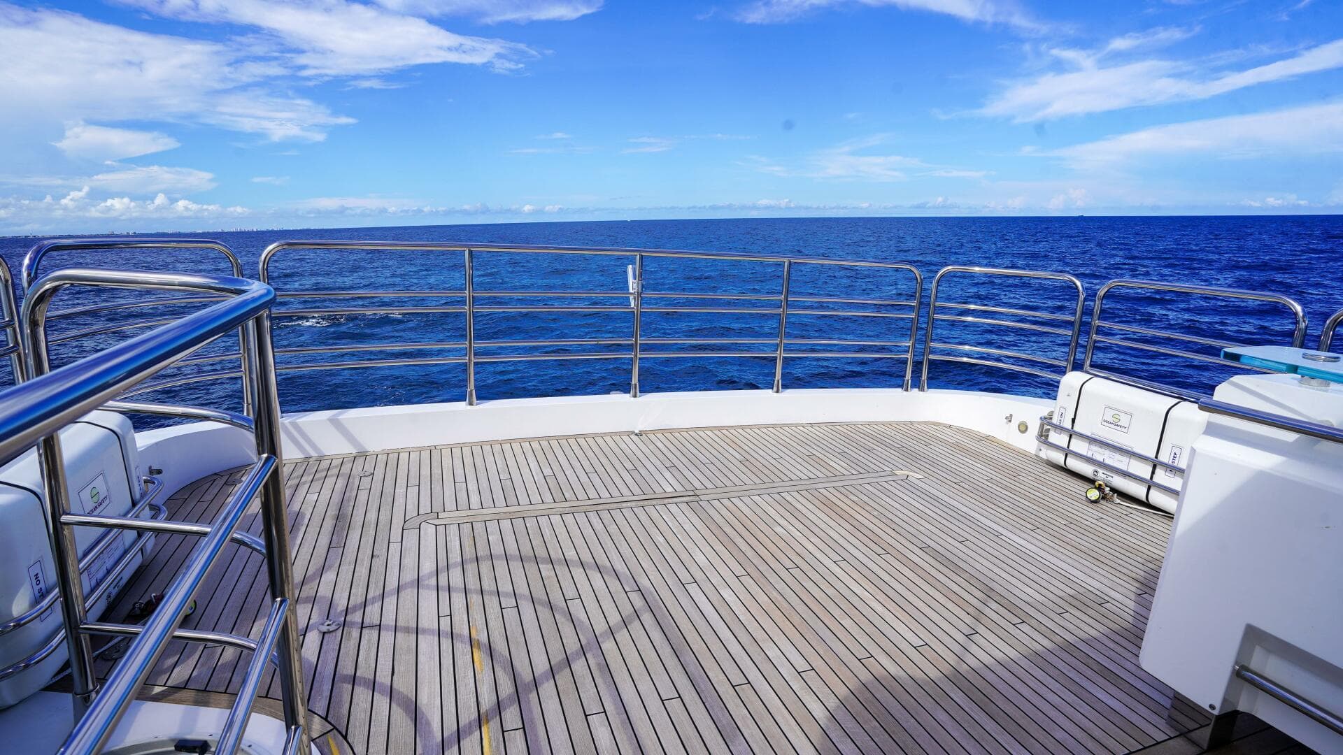 2012 Sunseeker 88 Yacht — photo 14