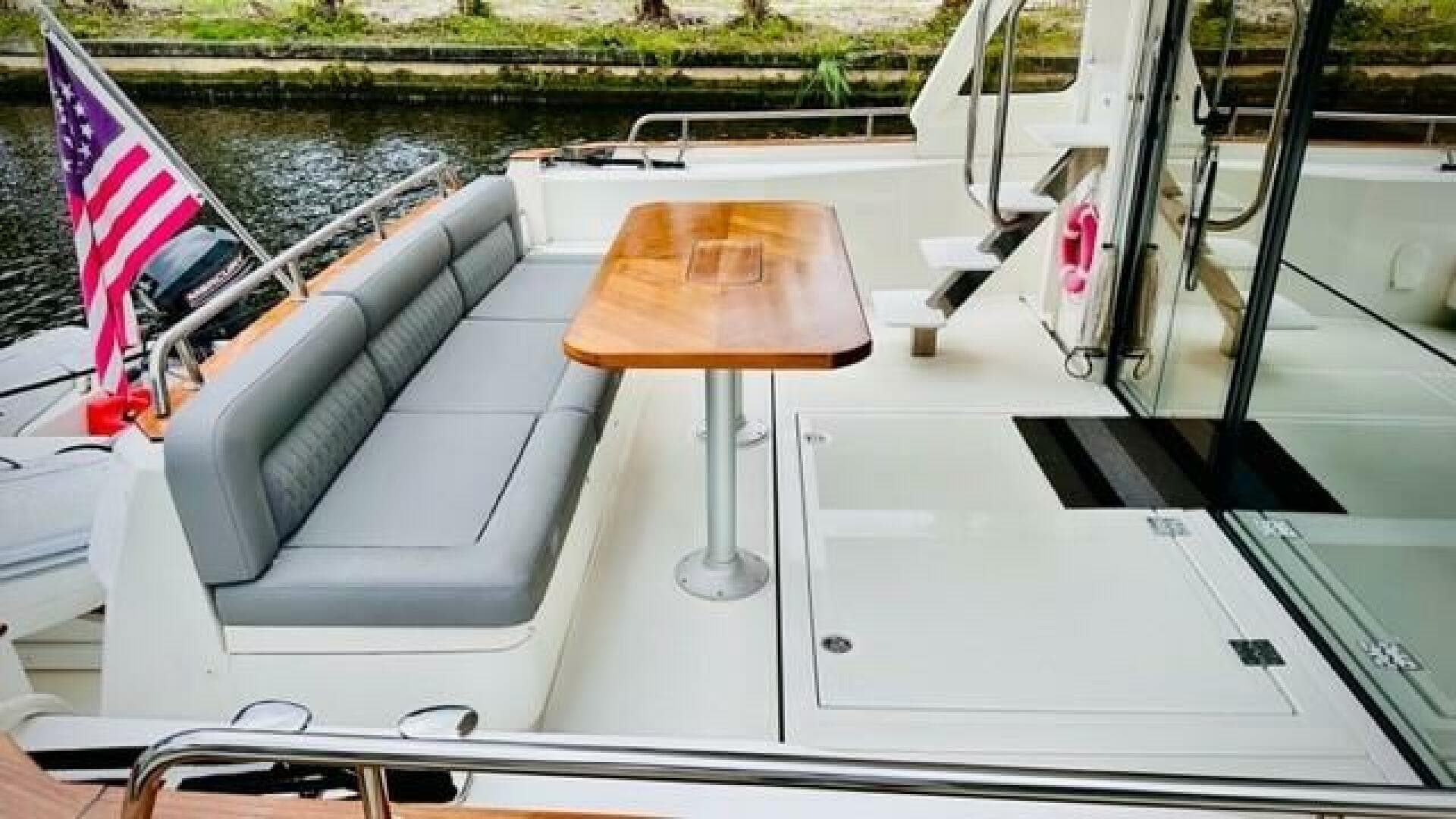 2022 Greenline 48 Diesel Flybridge With Hardtop — photo 5