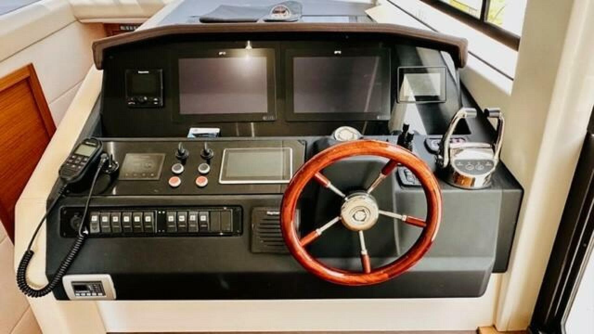 2022 Greenline 48 Diesel Flybridge With Hardtop — photo 10