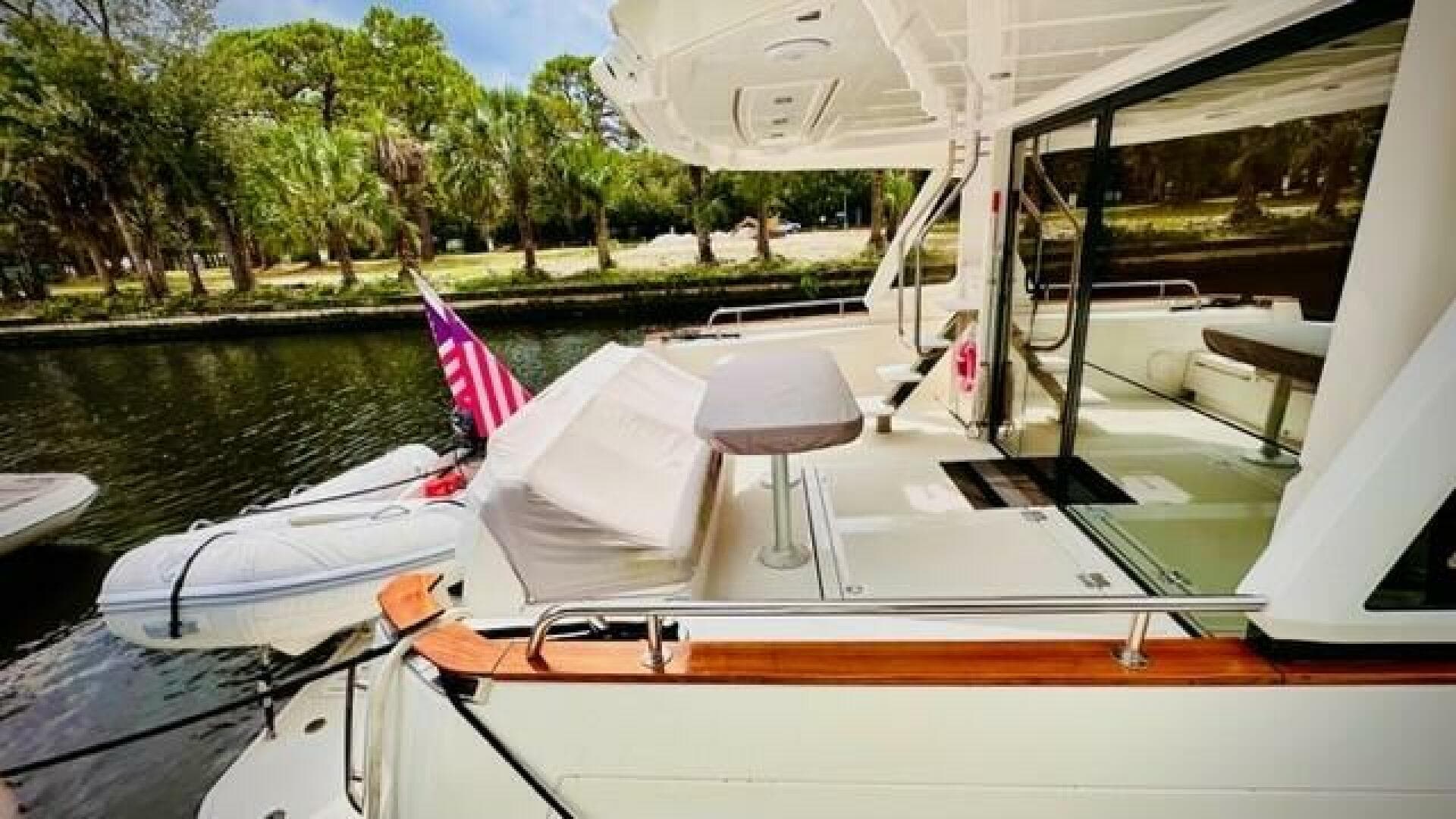 2022 Greenline 48 Diesel Flybridge With Hardtop — photo 4