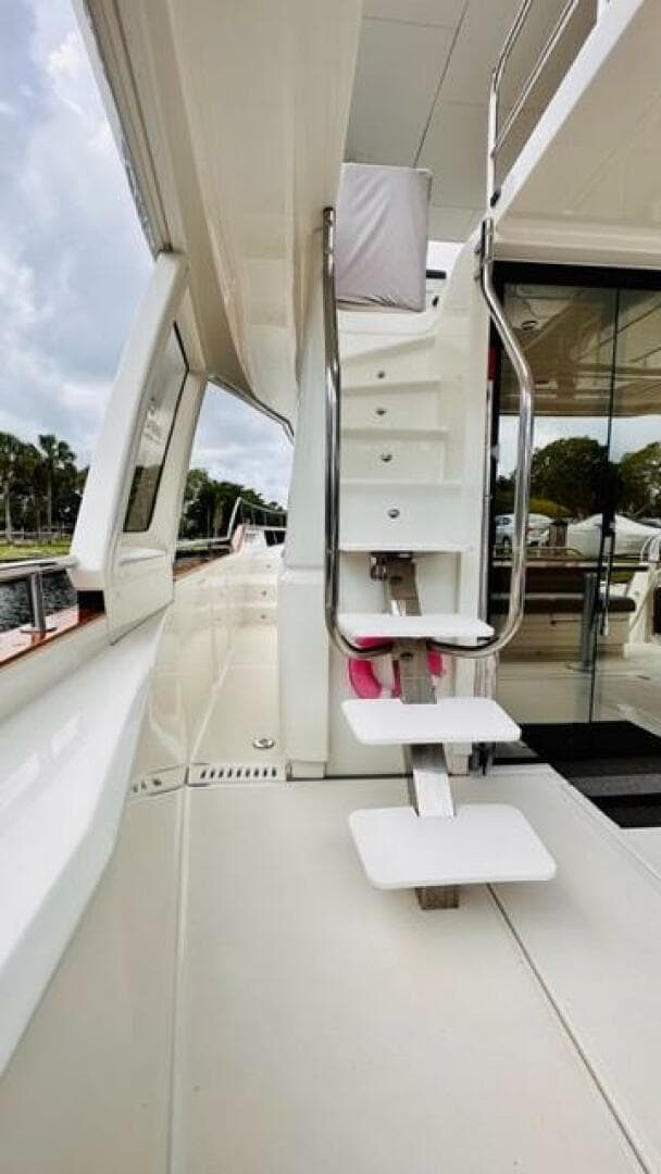2022 Greenline 48 Diesel Flybridge With Hardtop — photo 31
