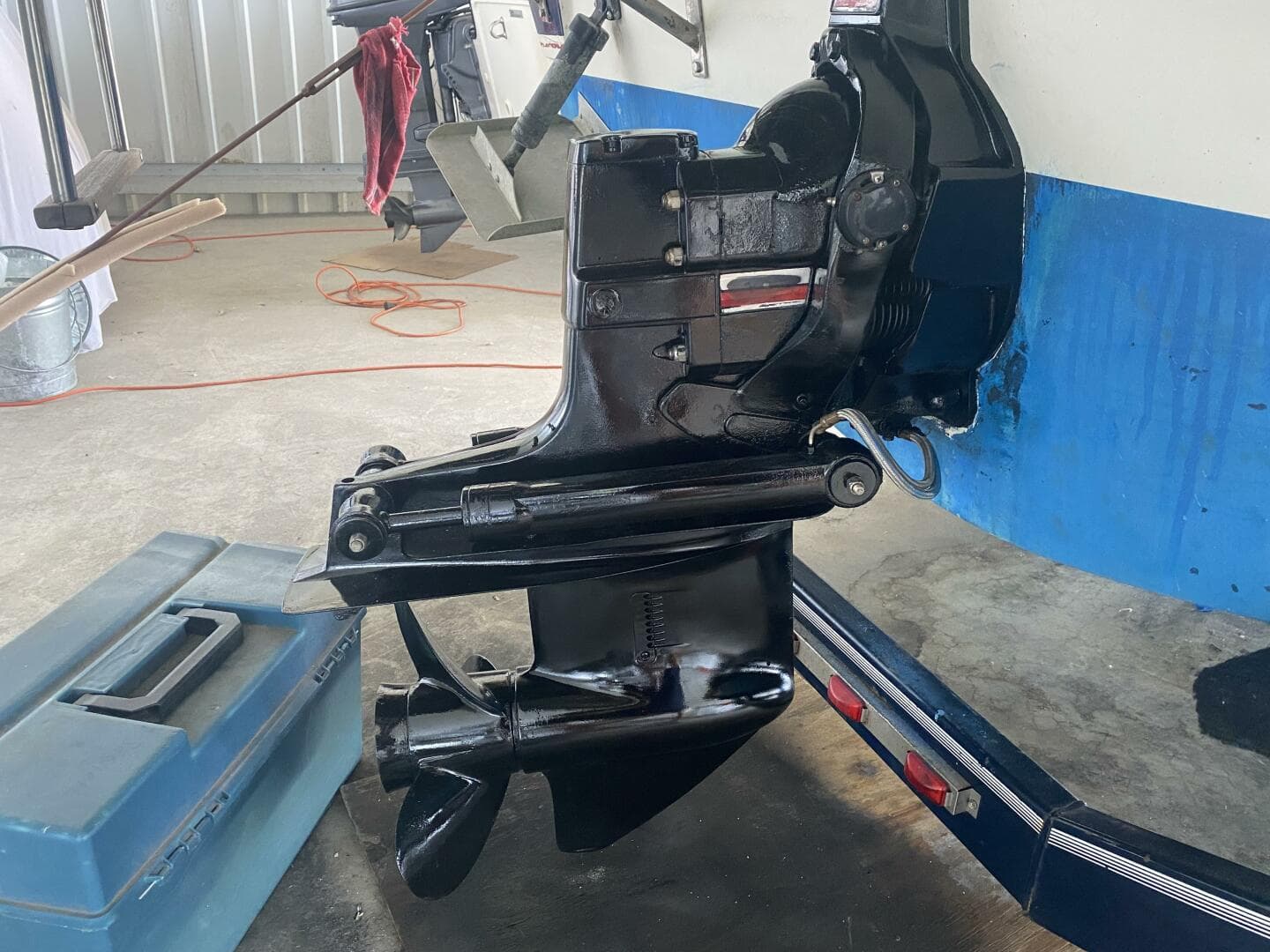 1985 Tiara Sport 2600 Continental — photo 11