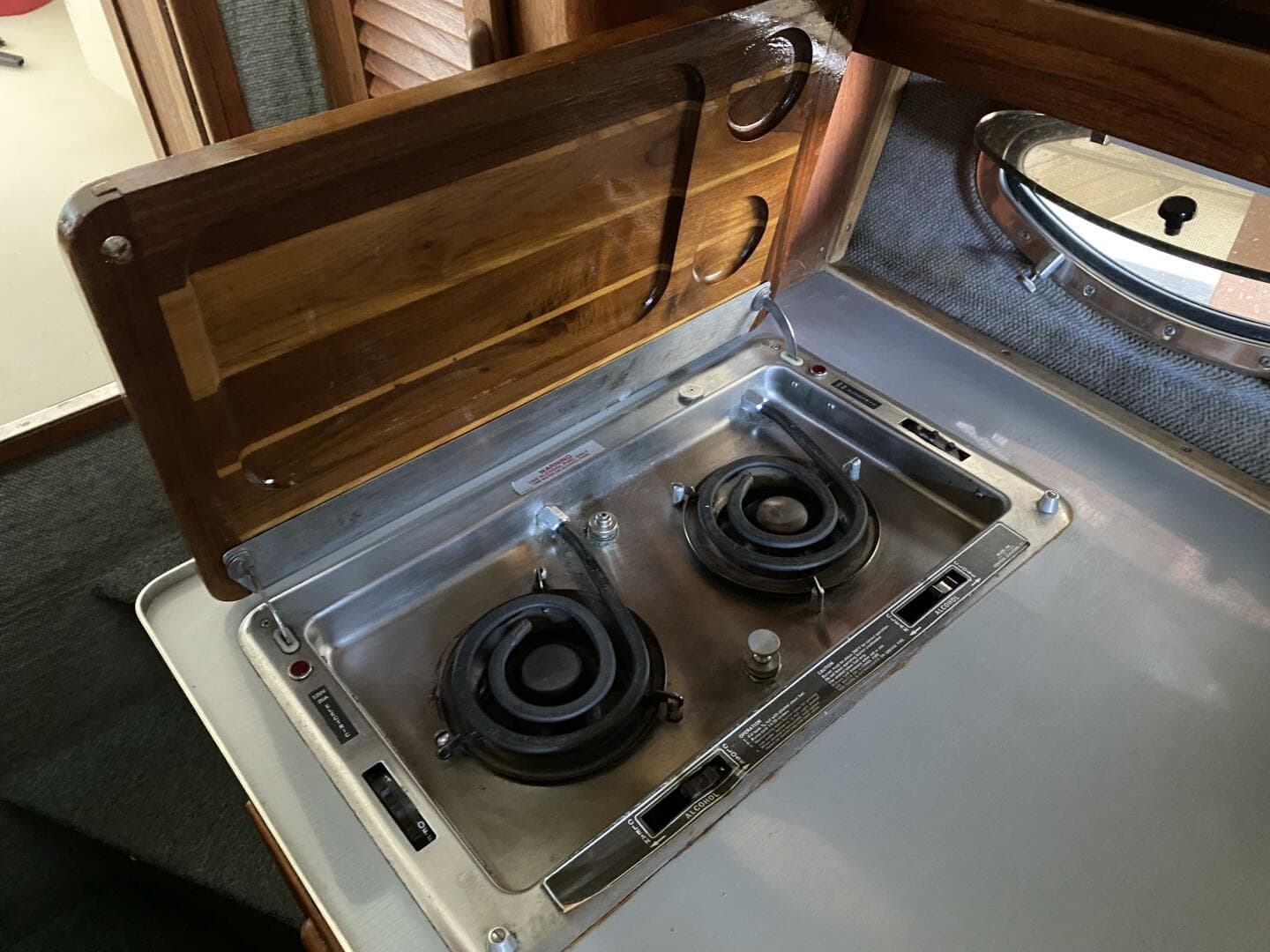 1985 Tiara Sport 2600 Continental — photo 37