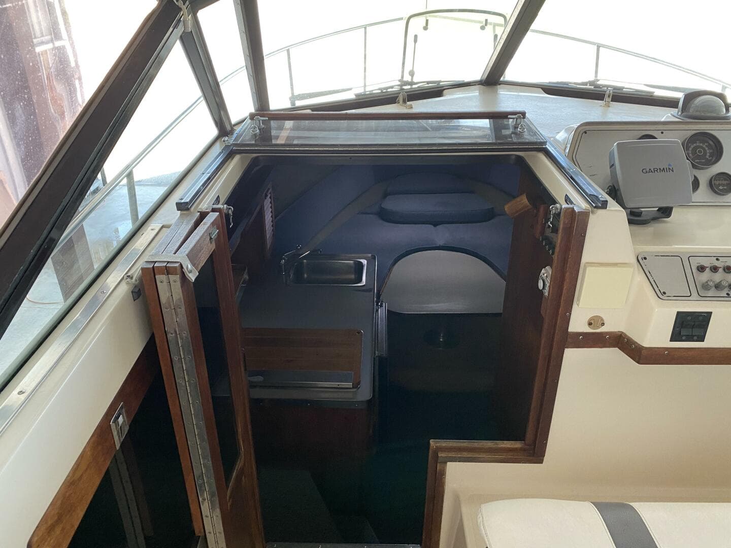 1985 Tiara Sport 2600 Continental — photo 29