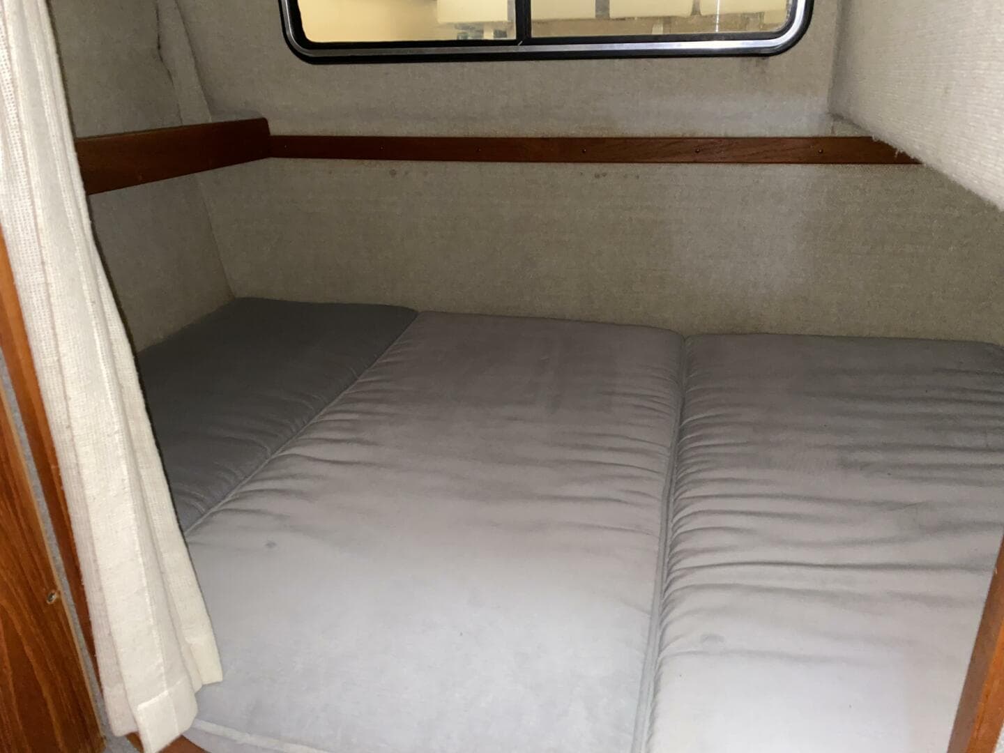 1985 Tiara Sport 2600 Continental — photo 45