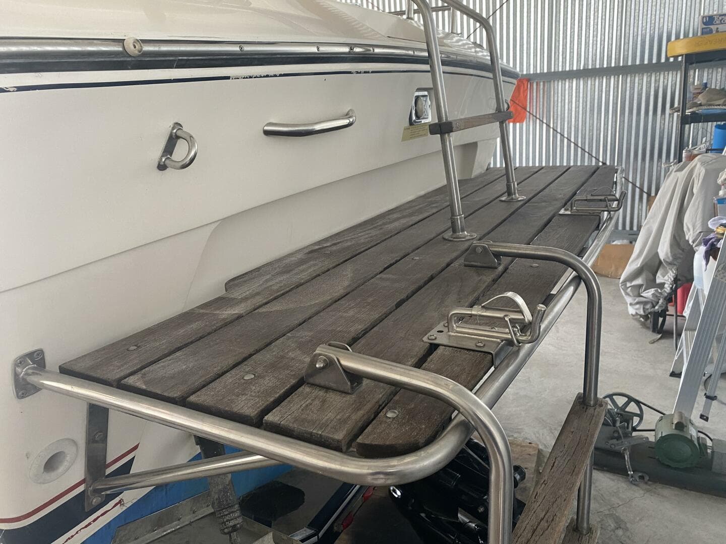 1985 Tiara Sport 2600 Continental — photo 9