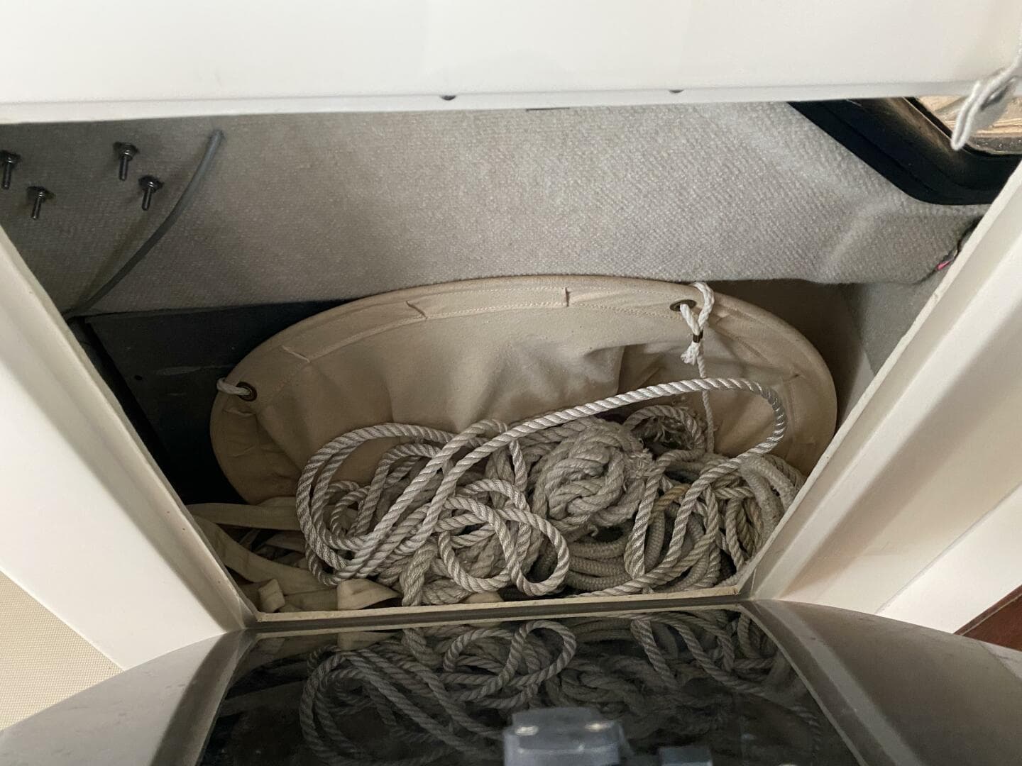 1985 Tiara Sport 2600 Continental — photo 53