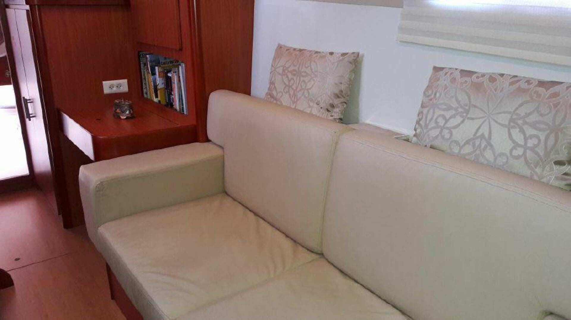 2012 Leopard 47 Pc Owners' Version — photo 16