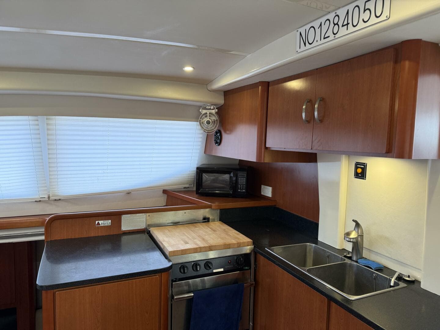 2012 Leopard 47 Pc Owners' Version — photo 9