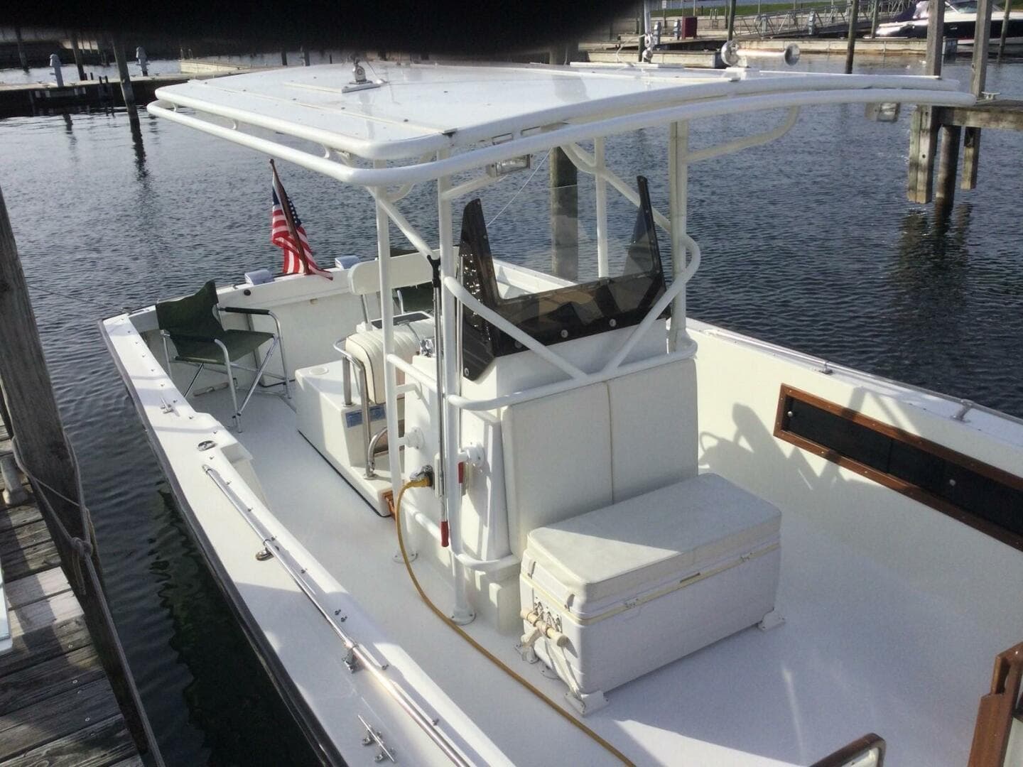 1982 Custom 28 CC — photo 5