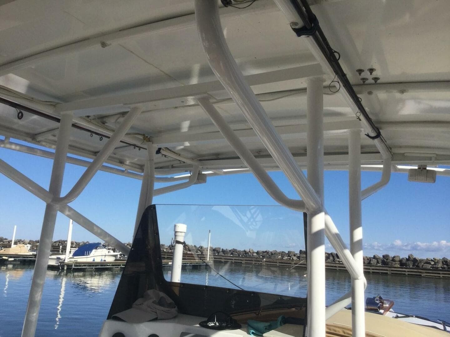 1982 Custom 28 CC — photo 34