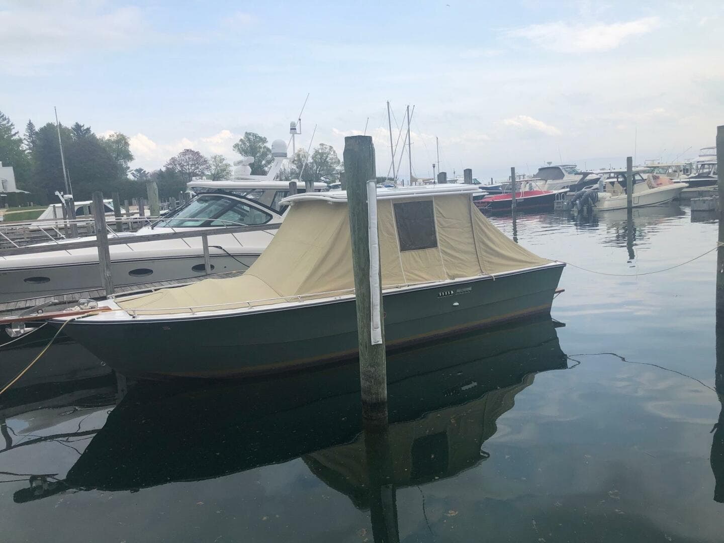 1982 Custom 28 CC — photo 7