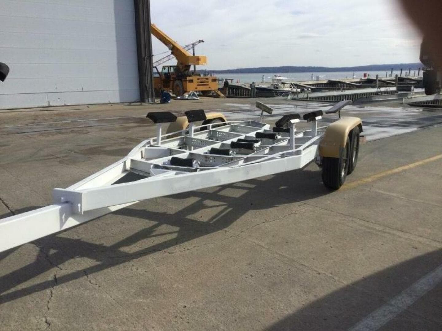 1982 Custom 28 CC — photo 41