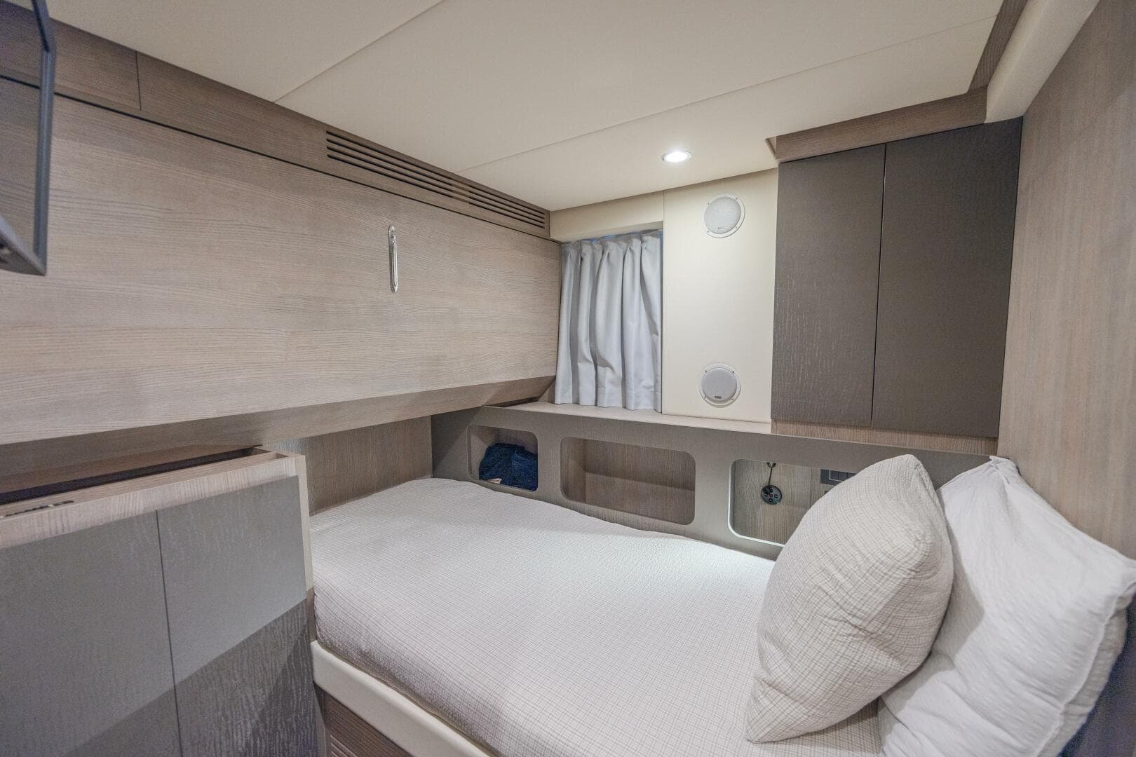 2023 Azimut S8 — photo 60