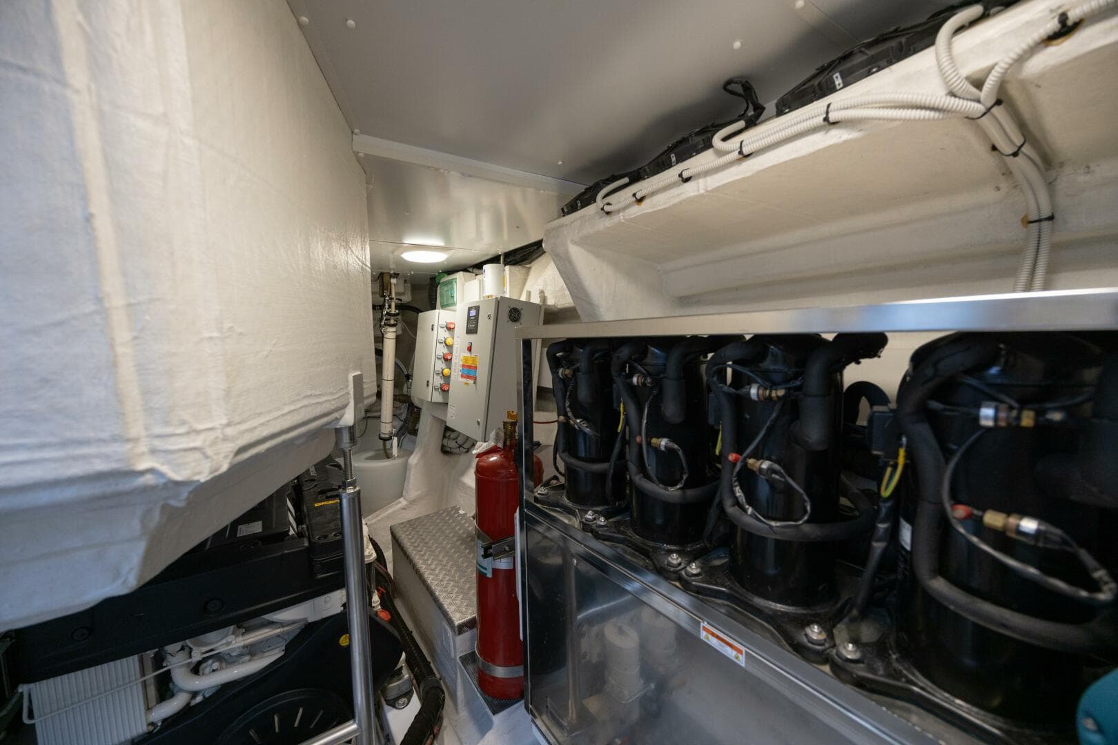 2023 Azimut S8 — photo 66