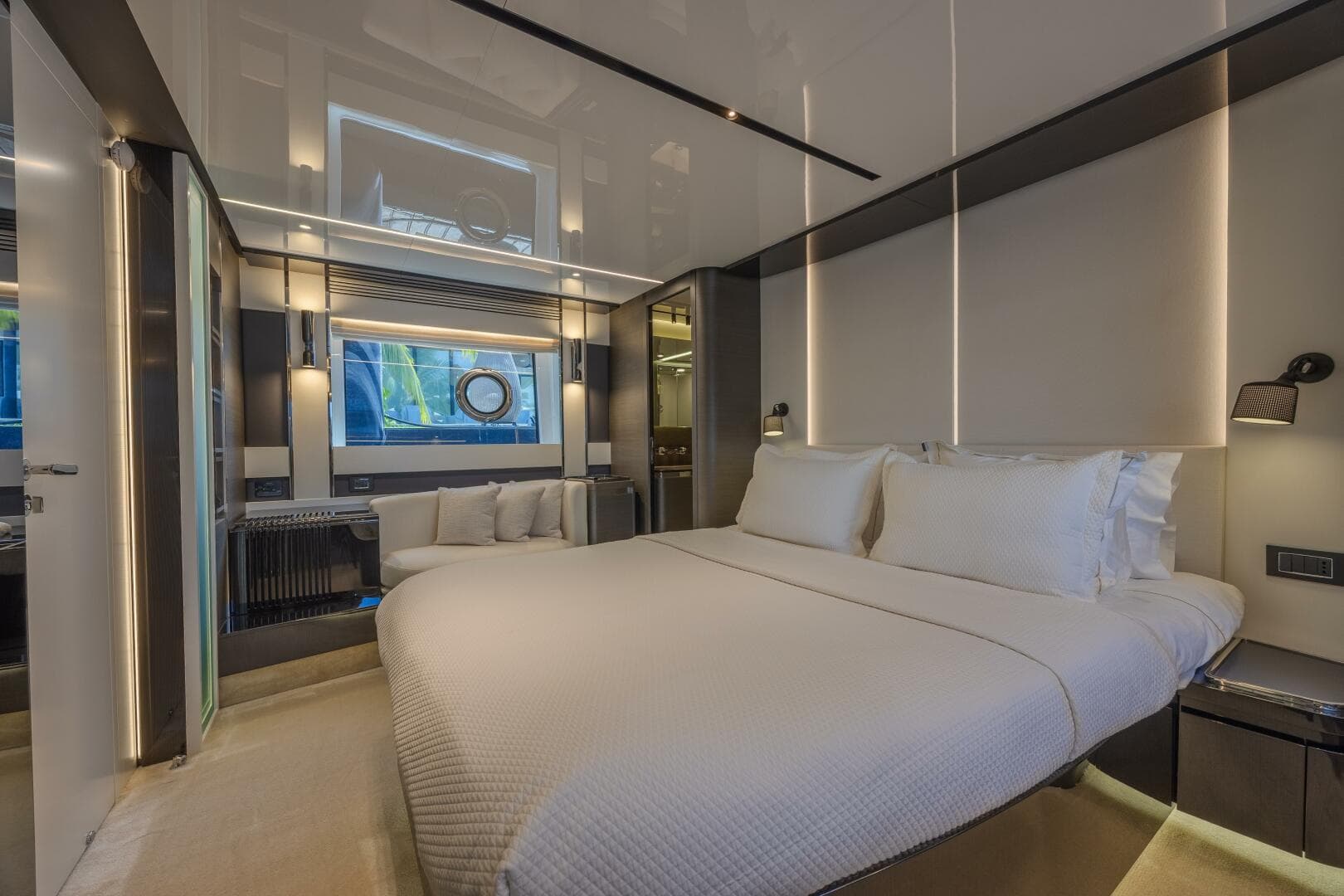 2023 Azimut S8 — photo 47