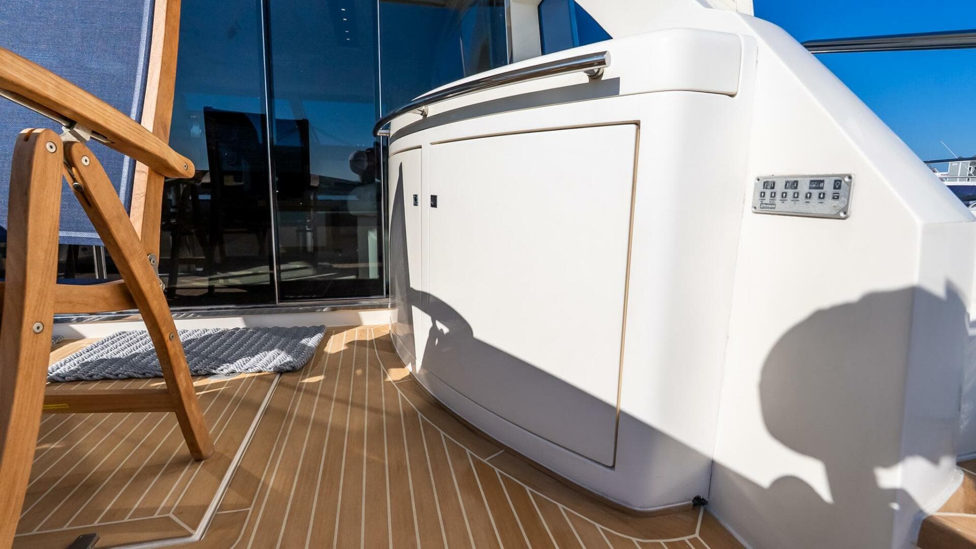 2011 Uniesse 55S — photo 13