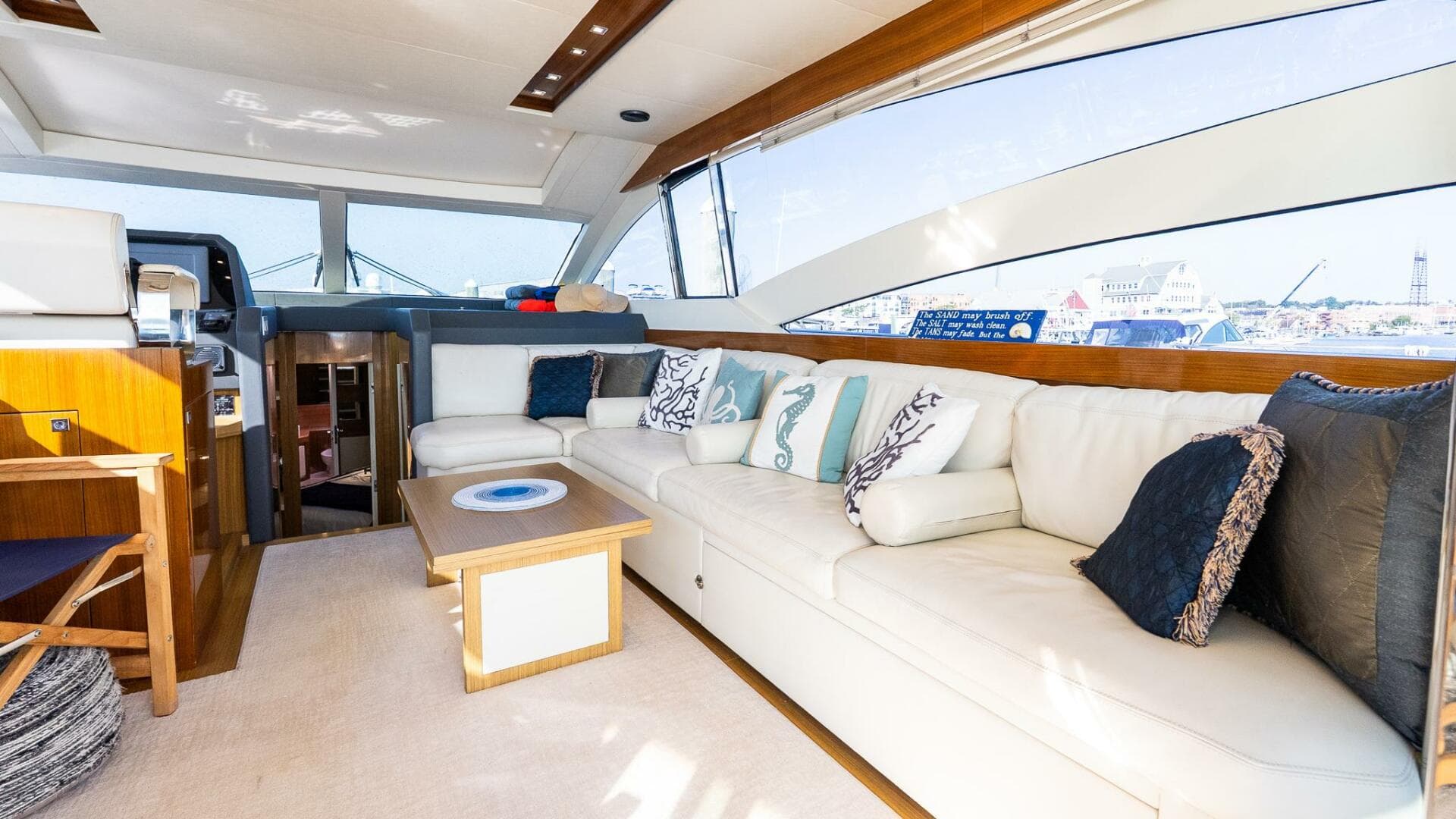 2011 Uniesse 55S — photo 21