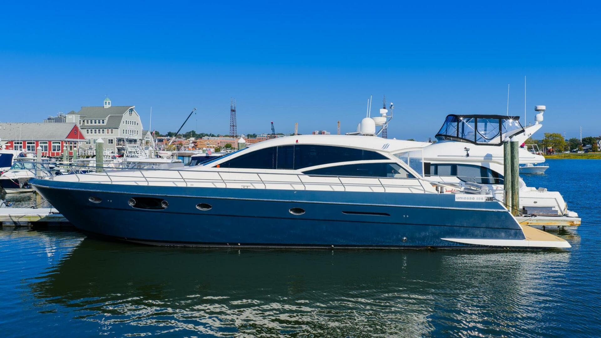 2011 Uniesse 55S — photo 2