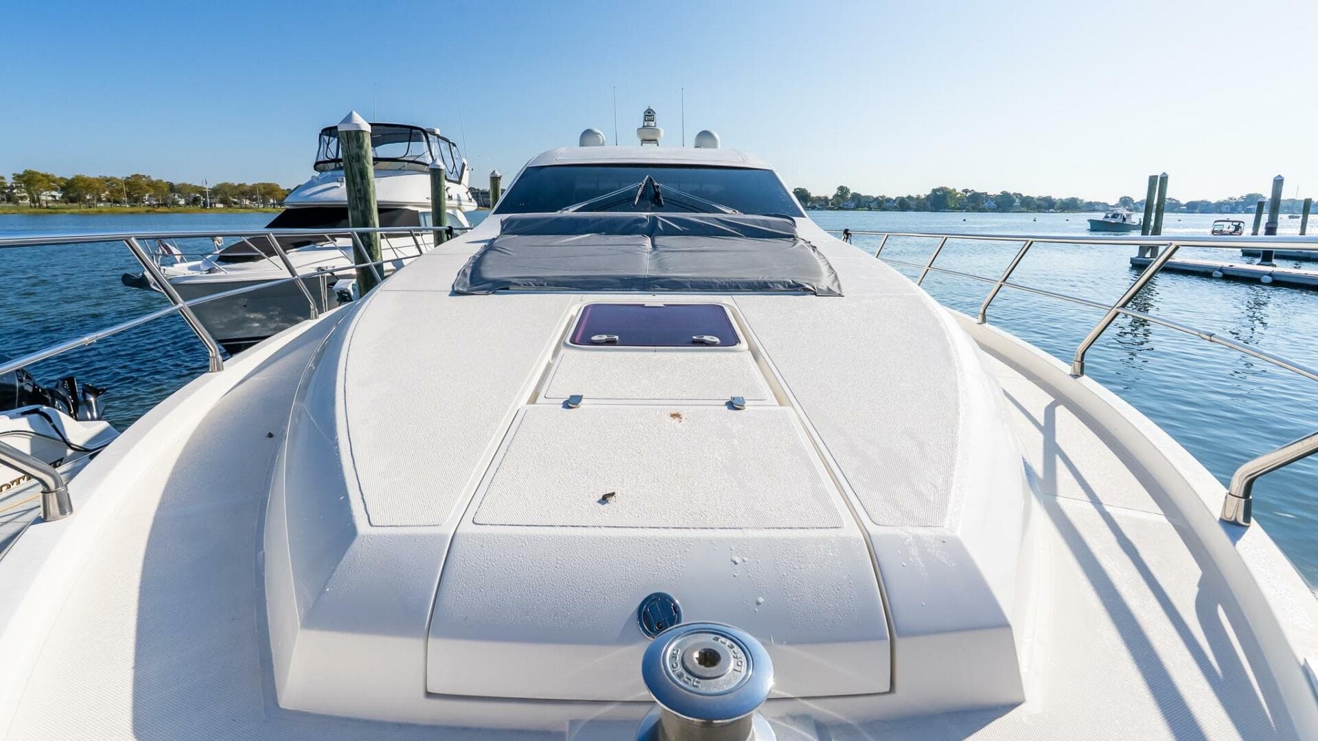 2011 Uniesse 55S — photo 42