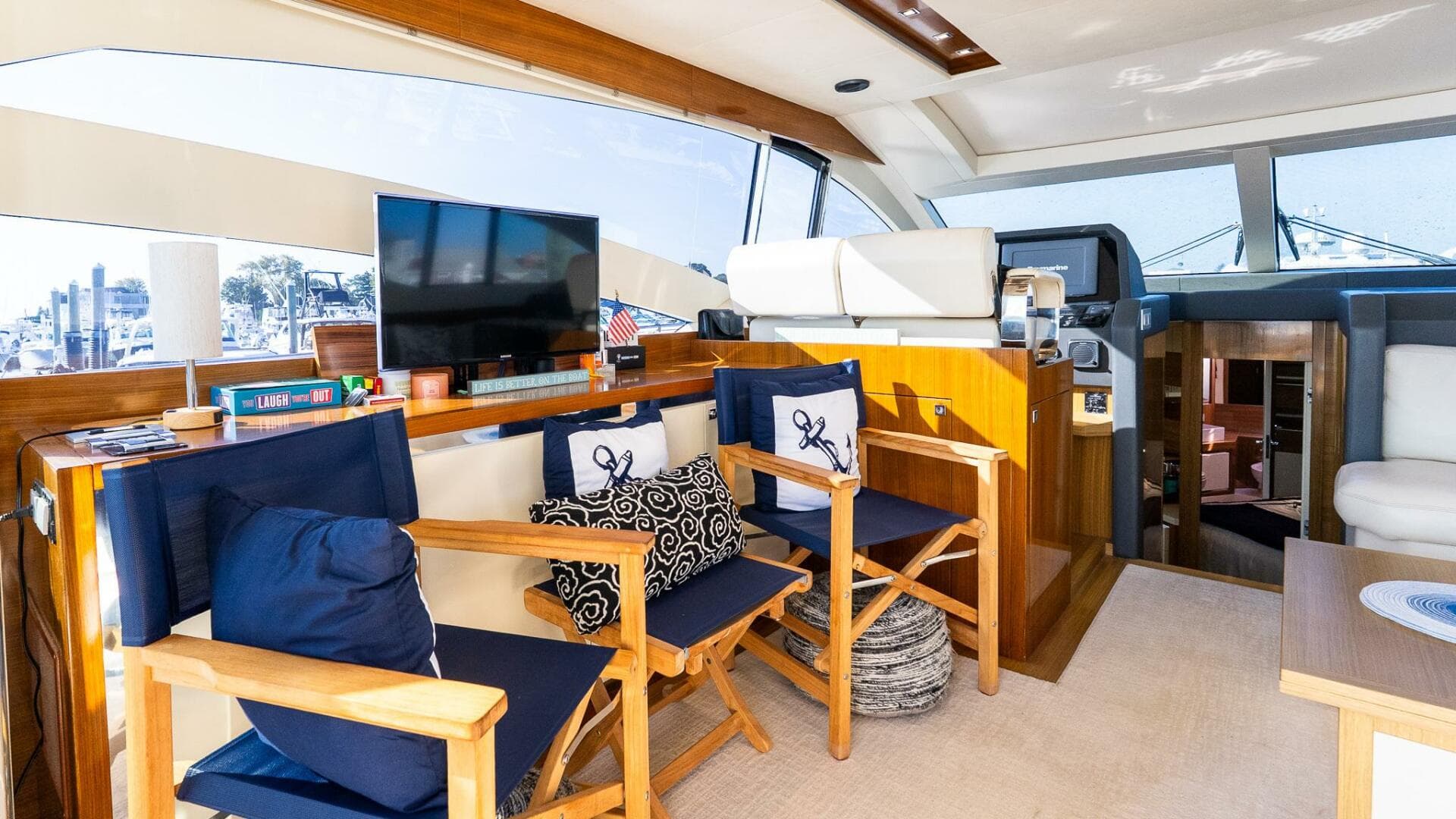 2011 Uniesse 55S — photo 20