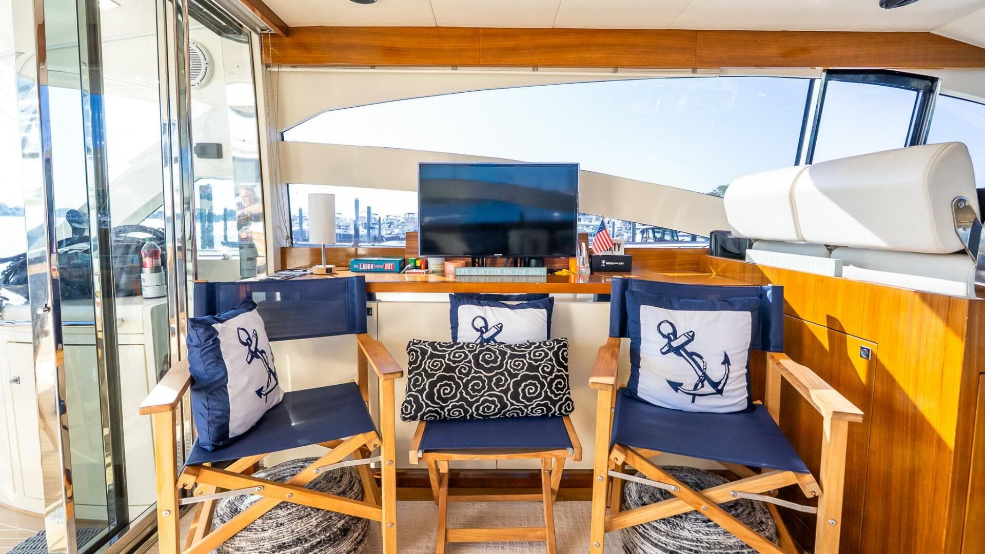 2011 Uniesse 55S — photo 19