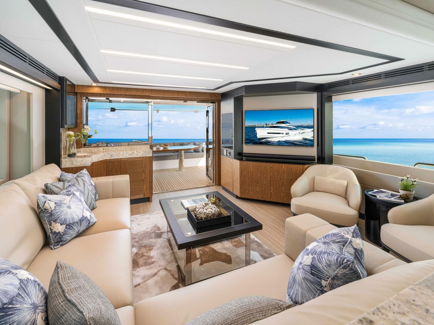 2025 Horizon V68 — photo 18