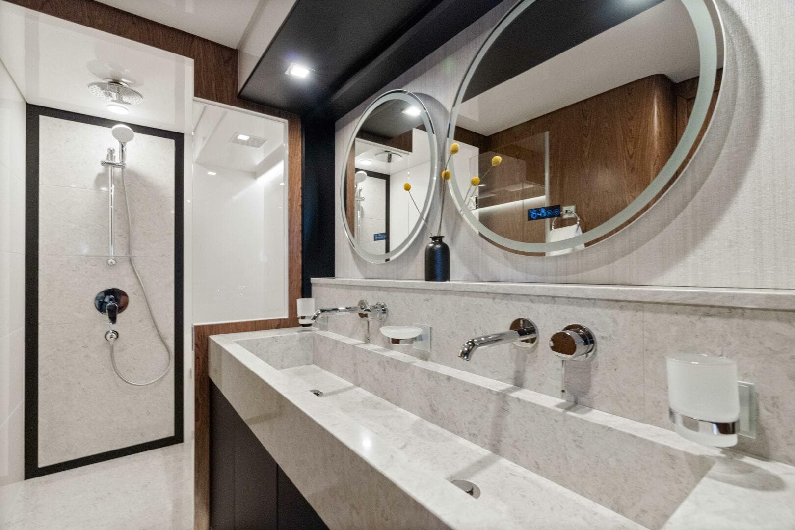 2025 Horizon V68 — photo 30