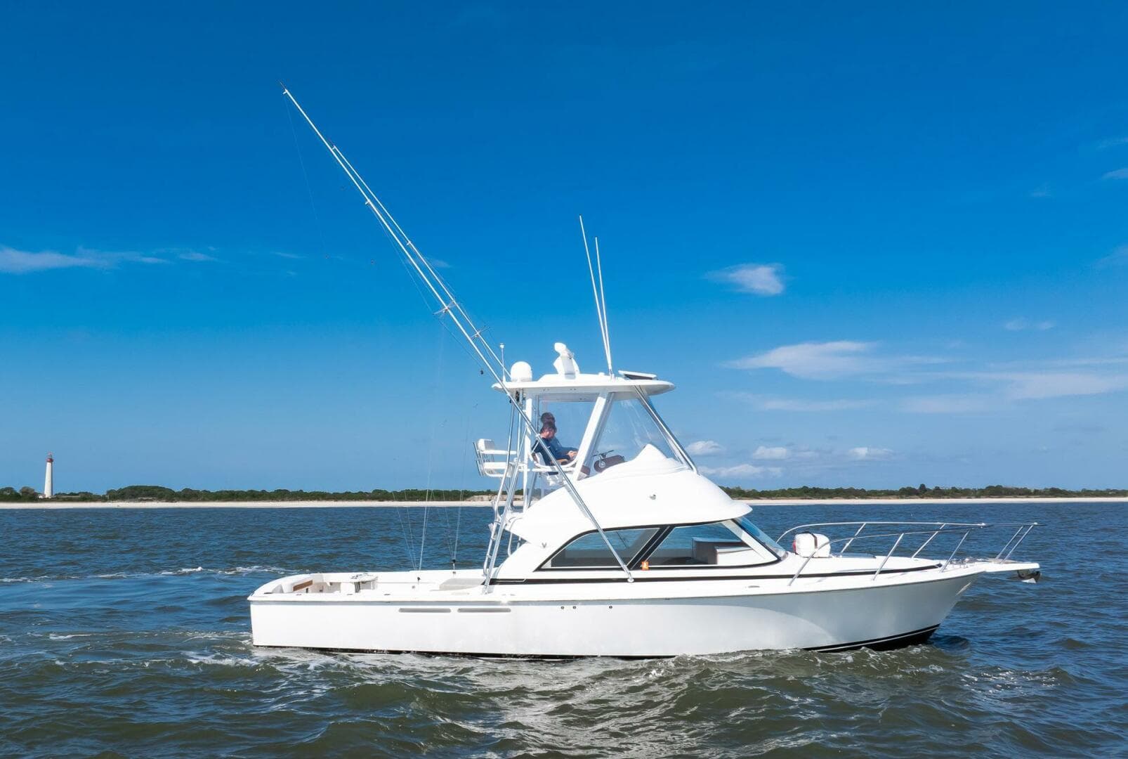 2018 Bertram 35 Flybridge Sportfish — photo 17