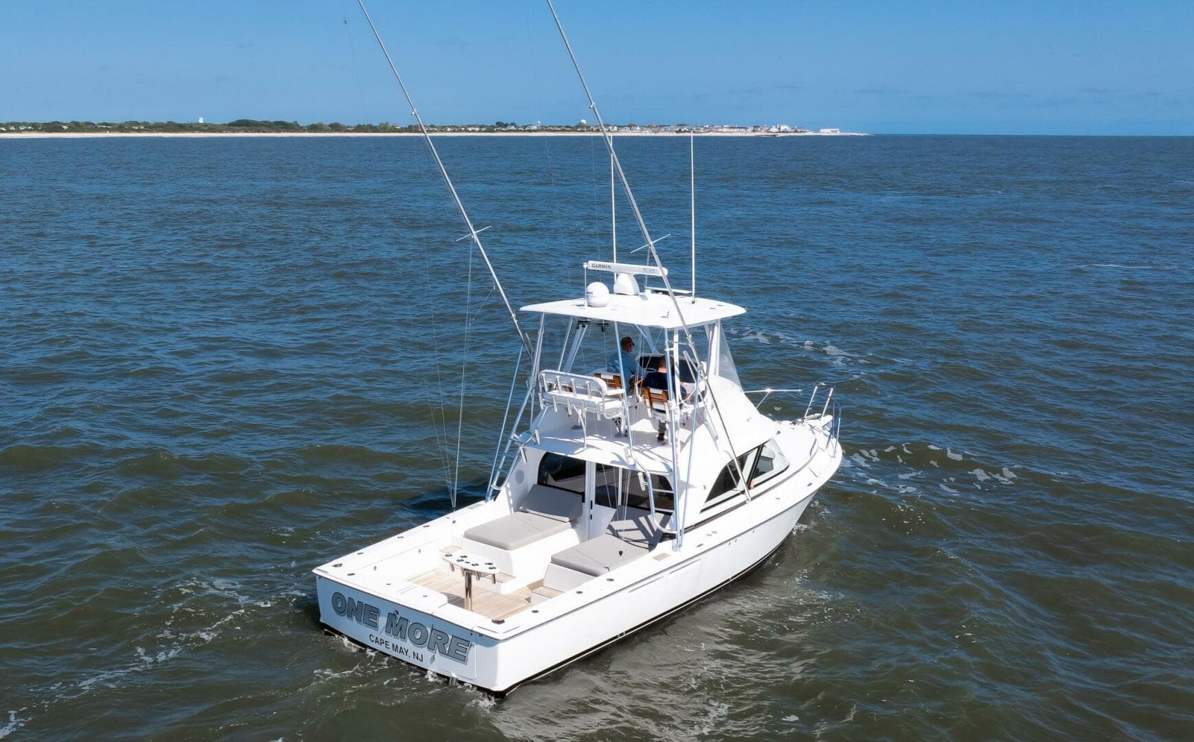 2018 Bertram 35 Flybridge Sportfish — photo 7