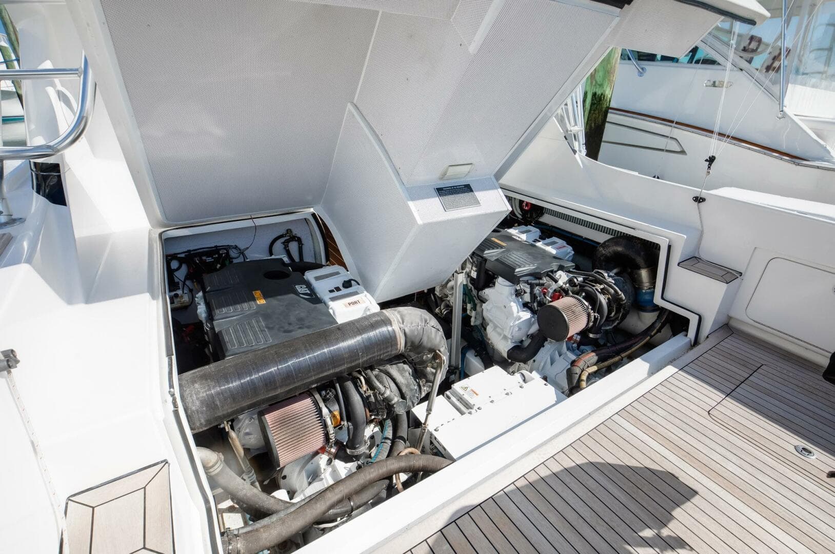 2018 Bertram 35 Flybridge Sportfish — photo 28