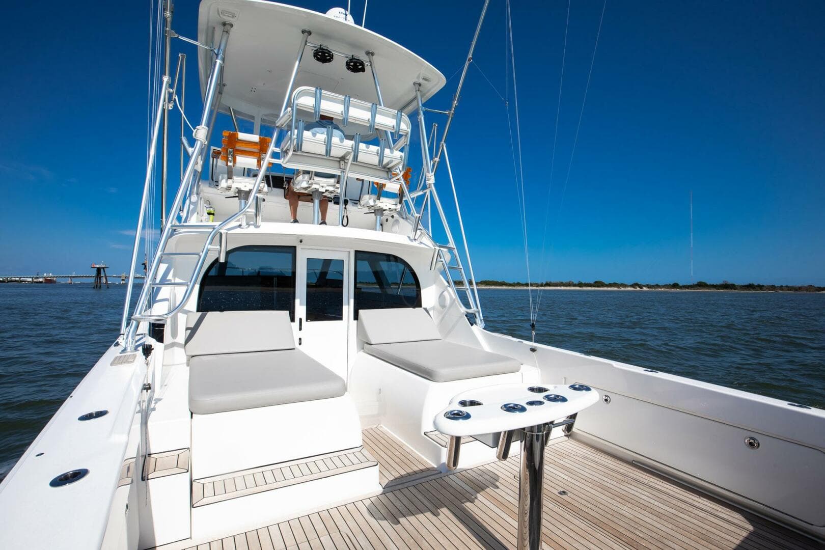2018 Bertram 35 Flybridge Sportfish — photo 25