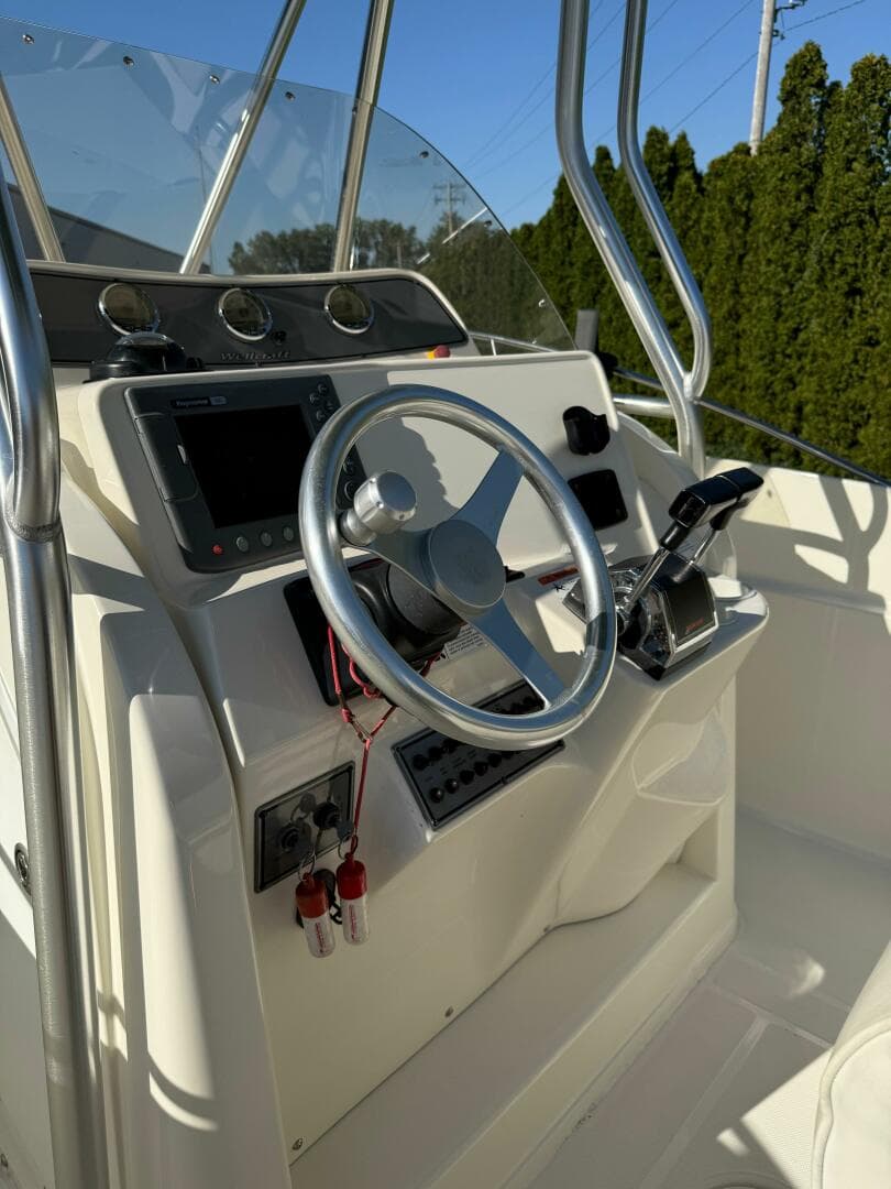 2003 Wellcraft 250 Fisherman — photo 12
