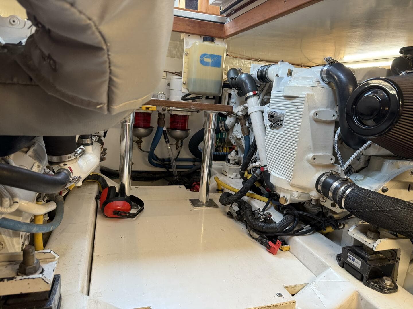 2008 Legacy Yachts 42 Flybridge — photo 38