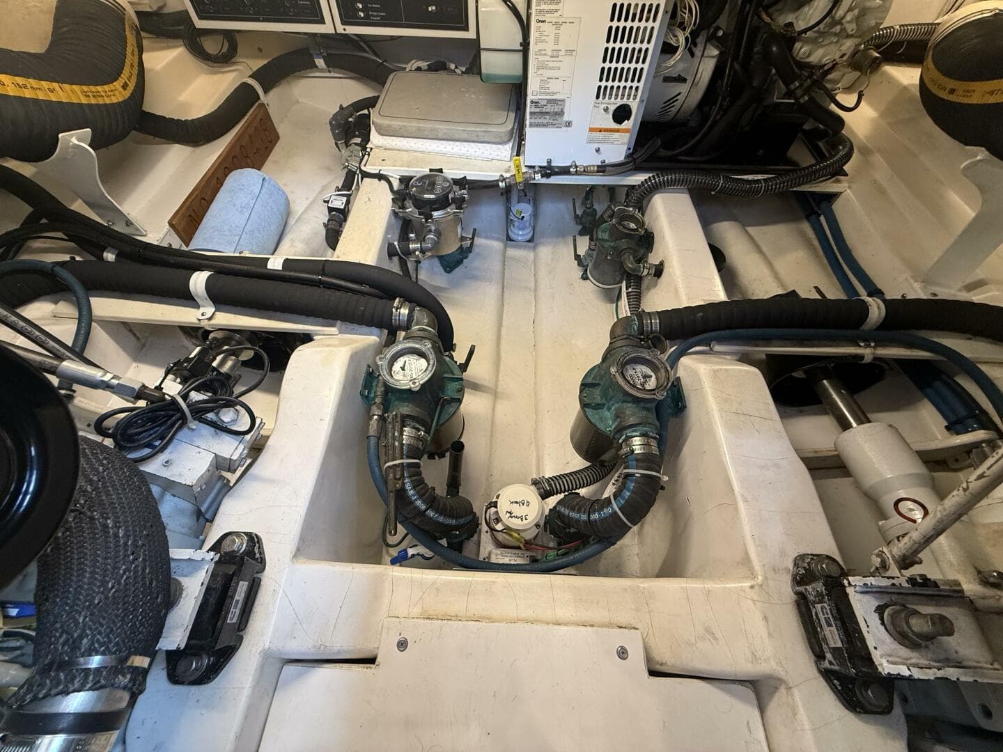 2008 Legacy Yachts 42 Flybridge — photo 40