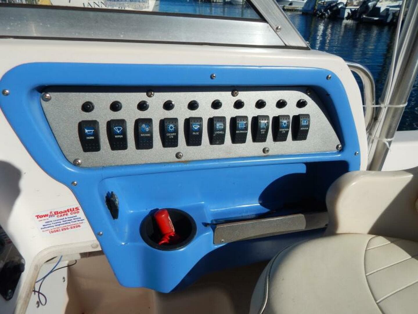 1997 Grady-White 208 Adventure — photo 7