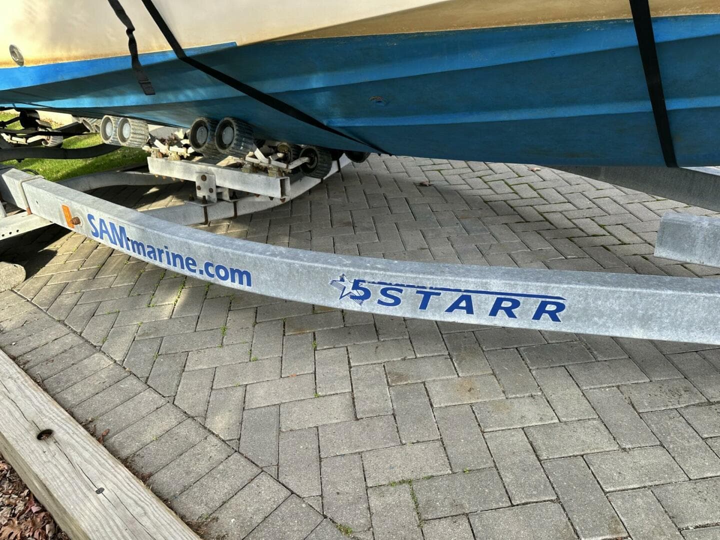 1997 Grady-White 208 Adventure — photo 22